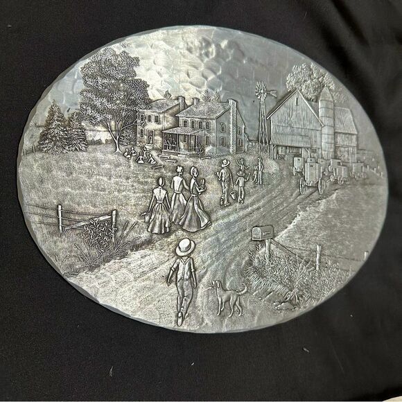 Vintage Wendell August Forge Amish Handmade Hammered Aluminum Oval Trivet - Picture 1 of 10